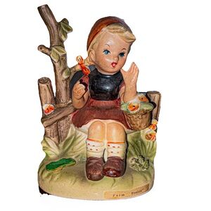 Vintage Goebel Farm Frolics Figurine | Erich Stauffer Design